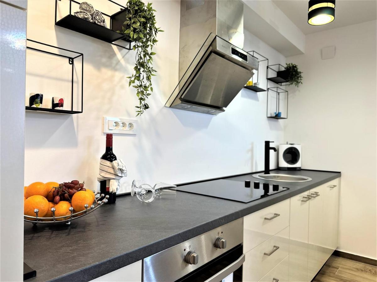 Hillside Apartment Volosko Опатия Екстериор снимка