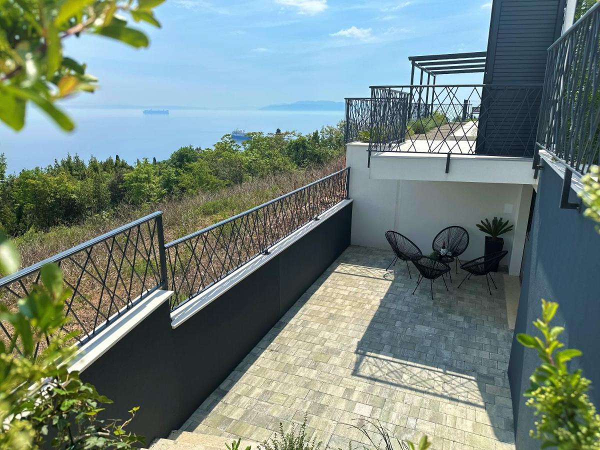 Hillside Apartment Volosko Опатия Екстериор снимка