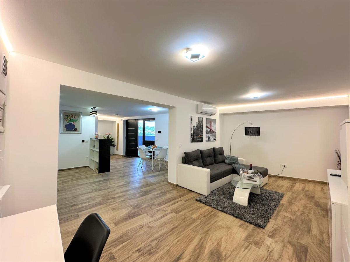 Hillside Apartment Volosko Опатия Екстериор снимка