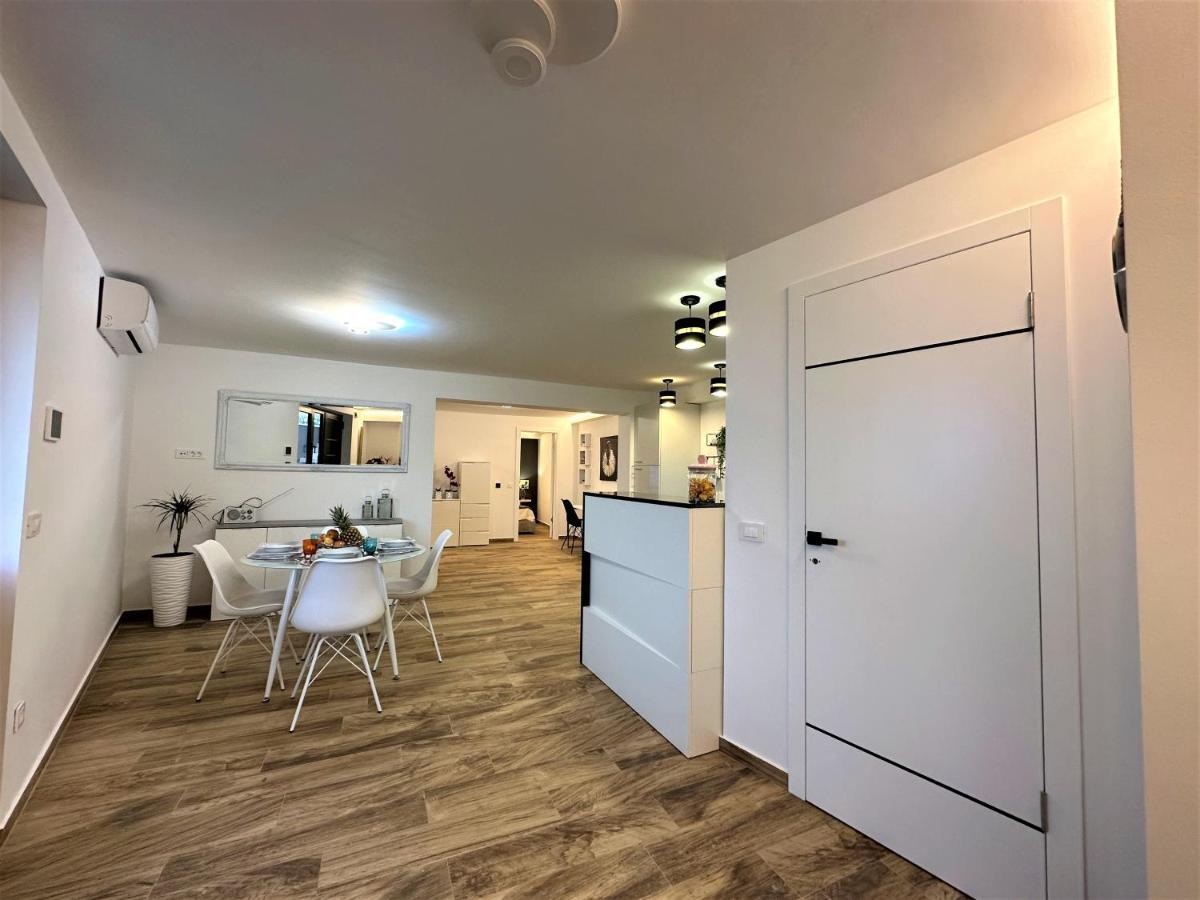 Hillside Apartment Volosko Опатия Екстериор снимка